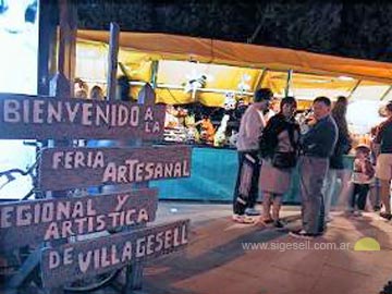 La Feria Artesanal es un ícono cultural de Villa Gesell