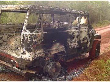 asi quedó el Jeep de la pareja asesinada (foto Misiones On Line)