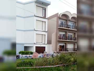 La norma exige controles a edificios de más de 10 años, incluyendo balcones