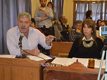 Luis Baldo acercó documentacion que compromete a Galli