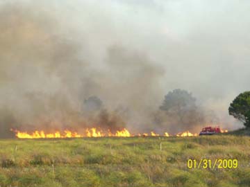 Una imágen del incendio, tomada por los propios Bomberos