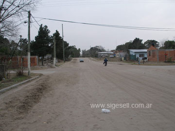 Circunvalación y 113, aqui  abandonaron el auto