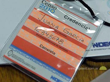 Esta es la credencial de los censistas que recorrerán el país