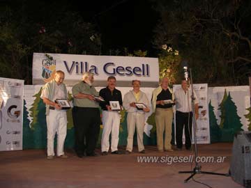 Ex Intendentes en el escenario: Taboada, Allo, Baldo, Fernandez y Schmidt