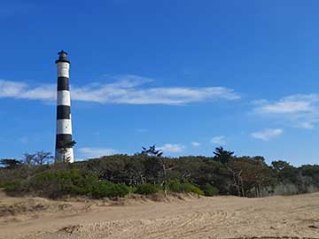 El Faro Querandi: 100 años de una referencia náutica hoy referencia turística geselina