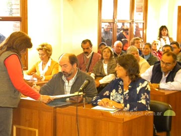 otro aumento de tasas municipales proyecta el Municipio (foto de archivo)