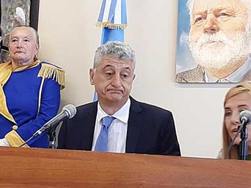 Miradas diferentes: Barrera y su versión en la apertura del año legislativo