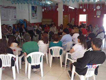 Una vista a la reunión plenaria que se reaizaba este sabado en el Comité local