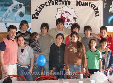Gustavo Diez y los chicos que viajan a Formosa            