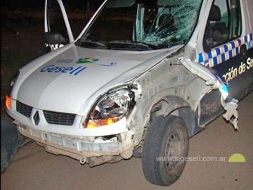 Una imágen de la elocuente violencia del impacto (foto gentileza Gesell al dia)