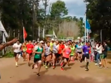 La largada de la tercera edición de la Marat+on Cross, esta vez en Mar Azul
