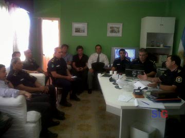 Lueiro encabezó una reunión con responsables de áreas operativas (Foto Dep Pinamar)