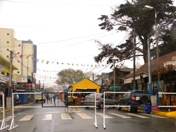 Los Stands gastronomicos están abiertos de 11.00 a 01.00, según nos informan