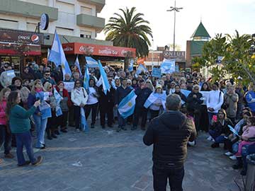 Luis Baldo fué el único orador del acto