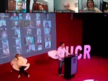 Rodeado de pantallas: el zoom del zoom de la asunción de Abad