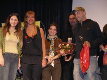 Gabriel Stagnaro recibe su distinción del Jurado de Uncipar
